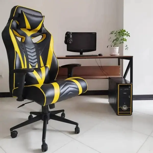 صندلی گیمینگ آراز مدل دیزل